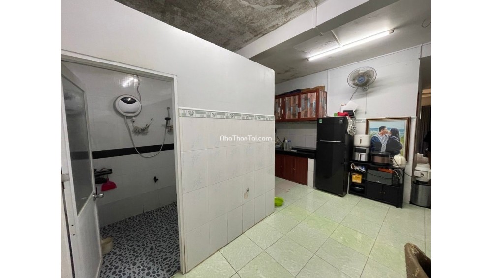 BÁN NHÀ HẺM QUẬN 4, 4 X17M, 2 TẦNG, GIÁ TỐT NHỈNH 5 TỶ.